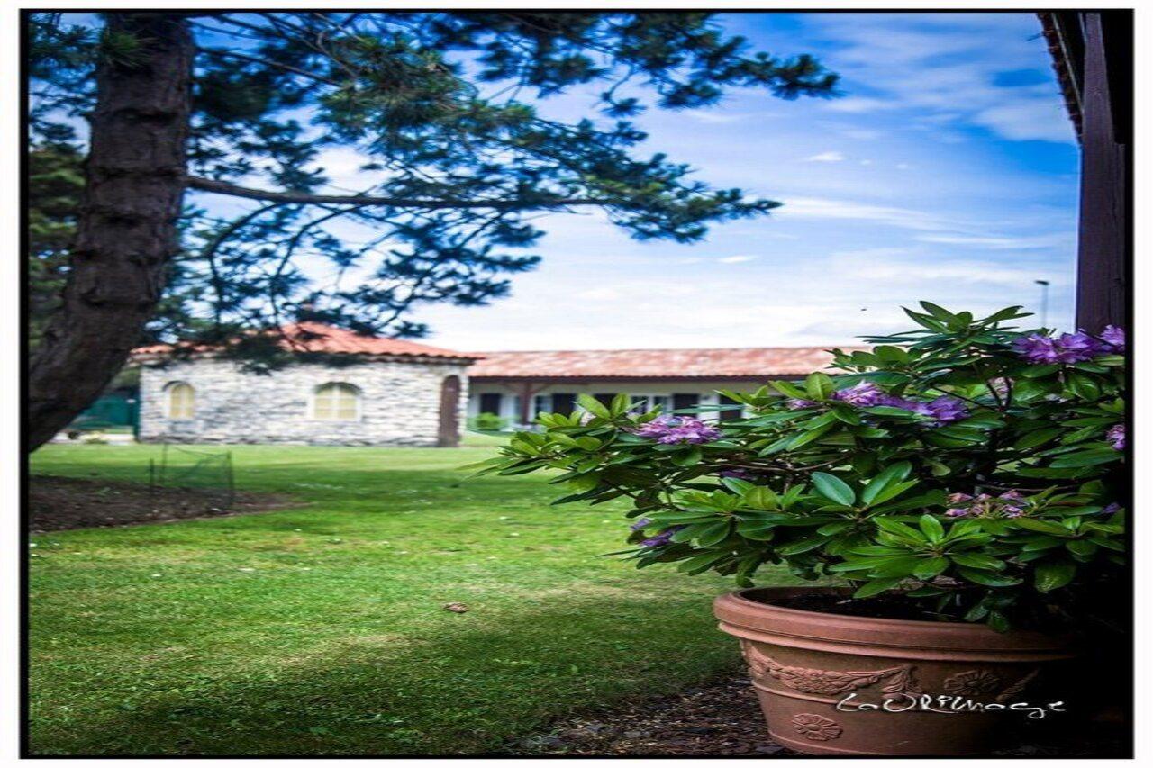 Logis Hotel & Restaurant - Lensotel Kültér fotó